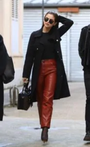 Selena Gomez Street Style Fashion, celebrity street style